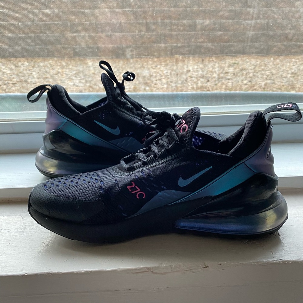 COPY - nike 270s